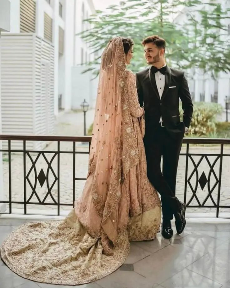 An intimate couple moment, representative of the Silver collection